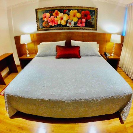 Hotel Casa Mahanaim Colferias, Богота Экстерьер фото
