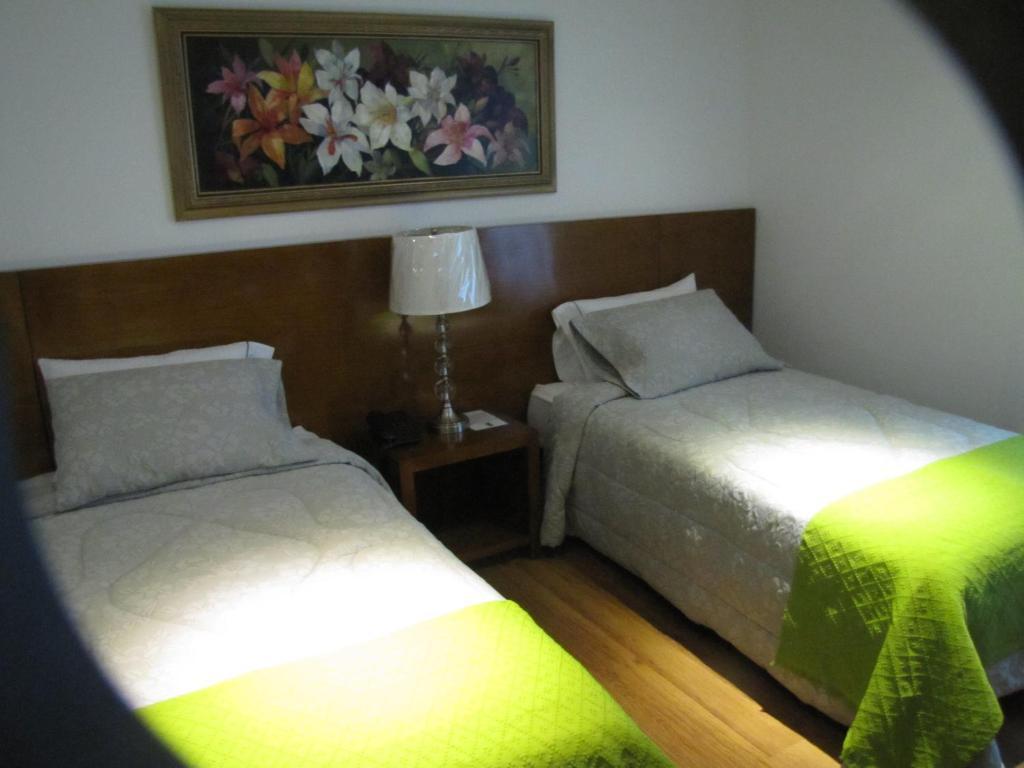 Hotel Casa Mahanaim Colferias, Богота Экстерьер фото