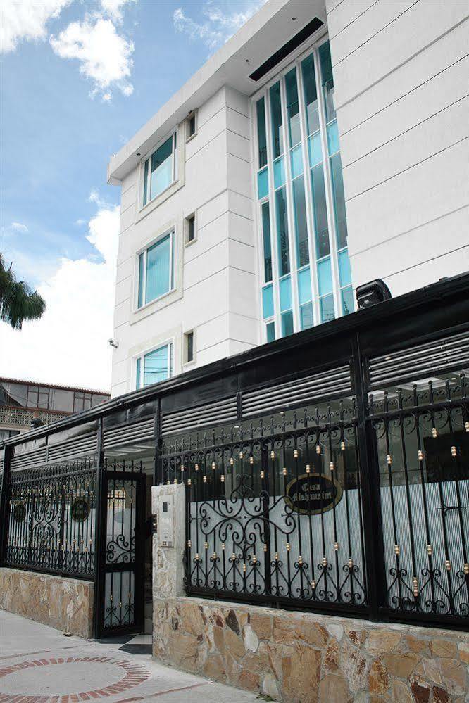 Hotel Casa Mahanaim Colferias, Богота Экстерьер фото